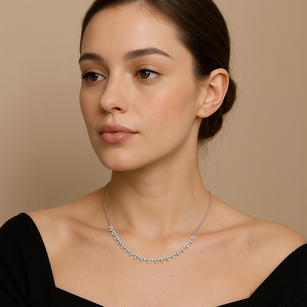Veloura Sleek Diamond Necklace
