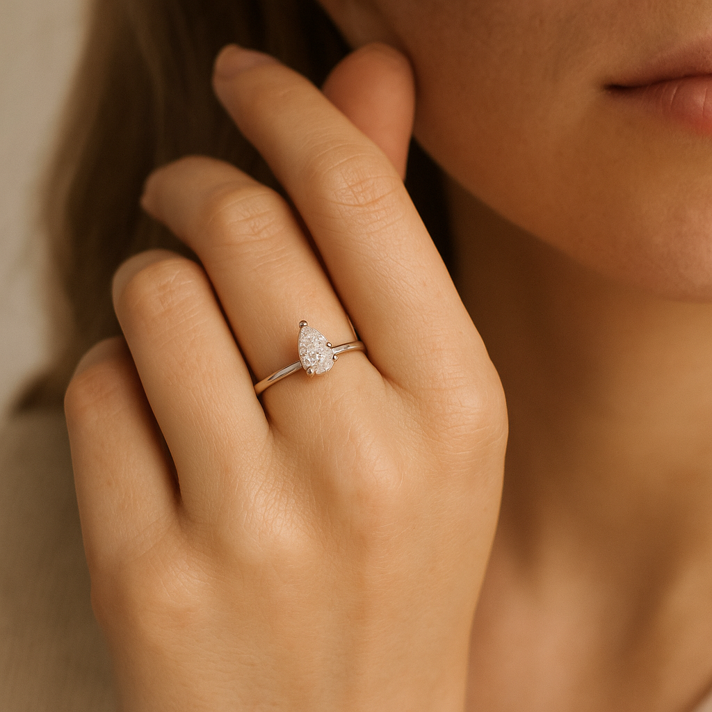 Nirvana Bloom Diamond Ring