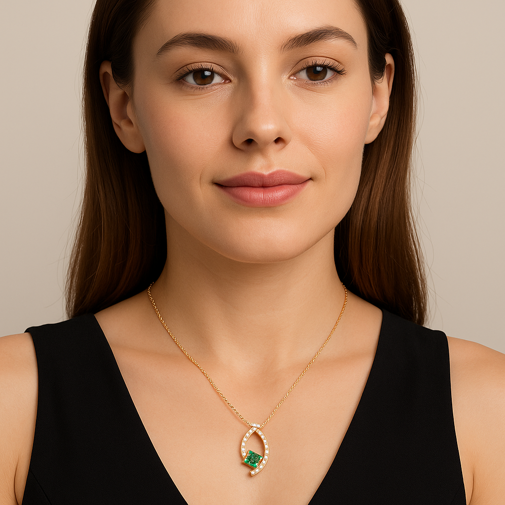 Envy Spark Diamond Pendant