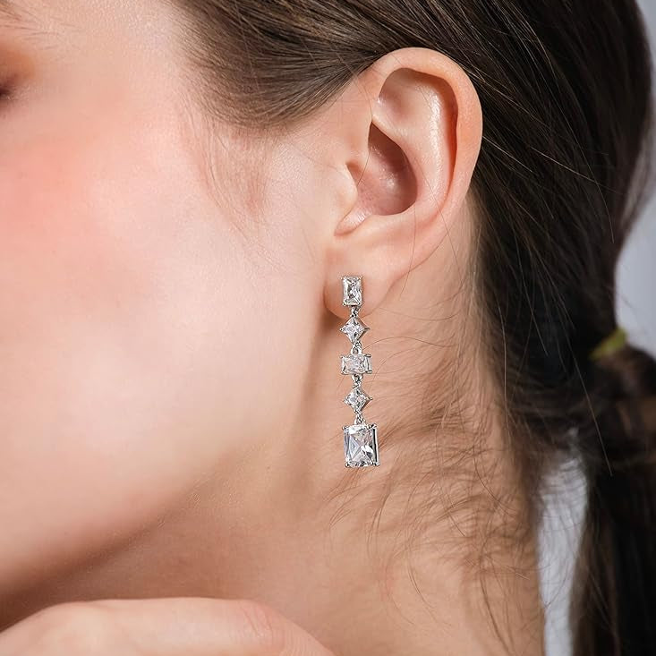 Murmur Radiance Diamond Earrings