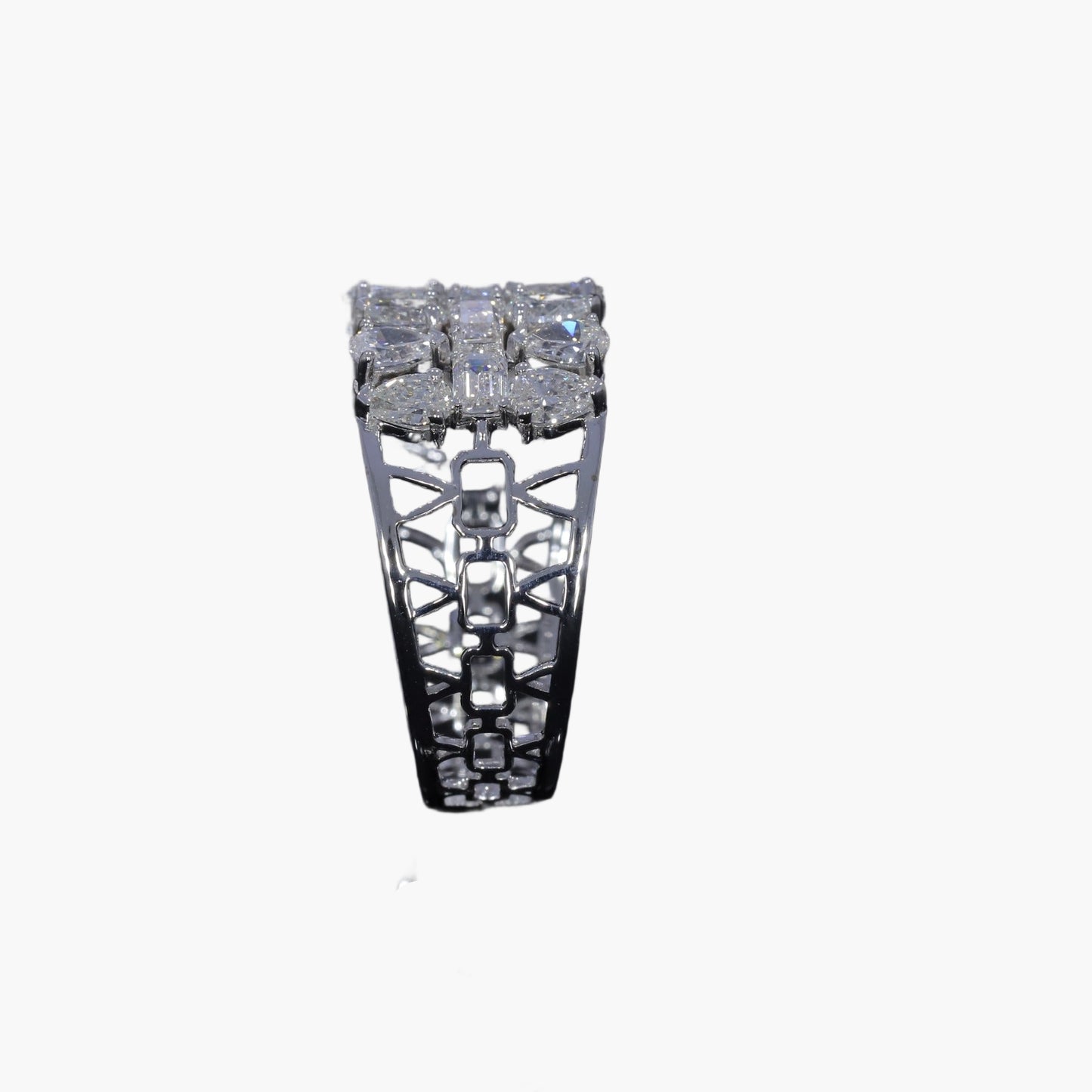 Awestruck Diamond Ring