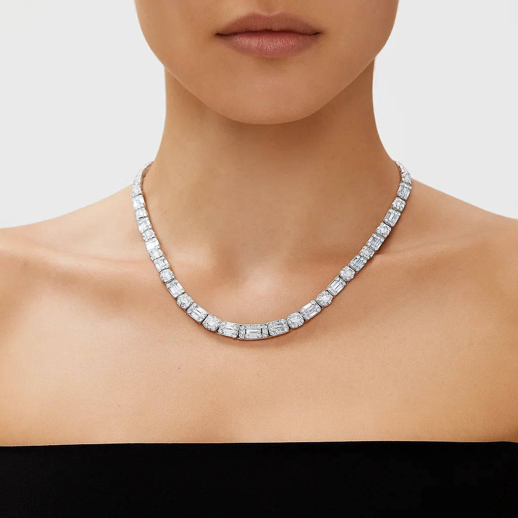 Solitaire Necklace more than 4 carat