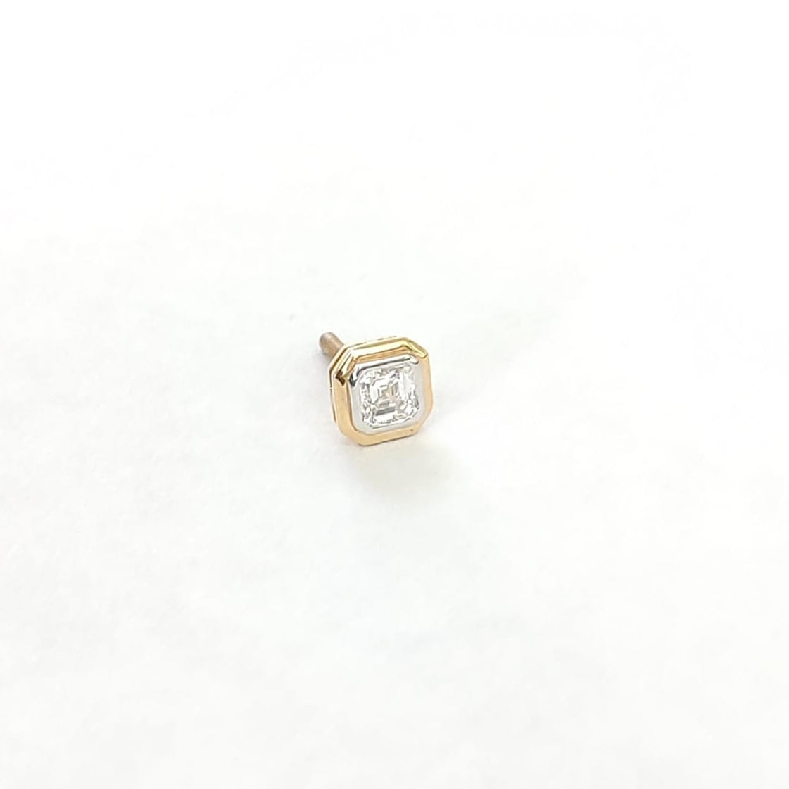 Flawless Diamond Nosepin