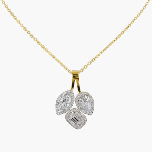 Tres Lumiere Diamond Pendant With Chain
