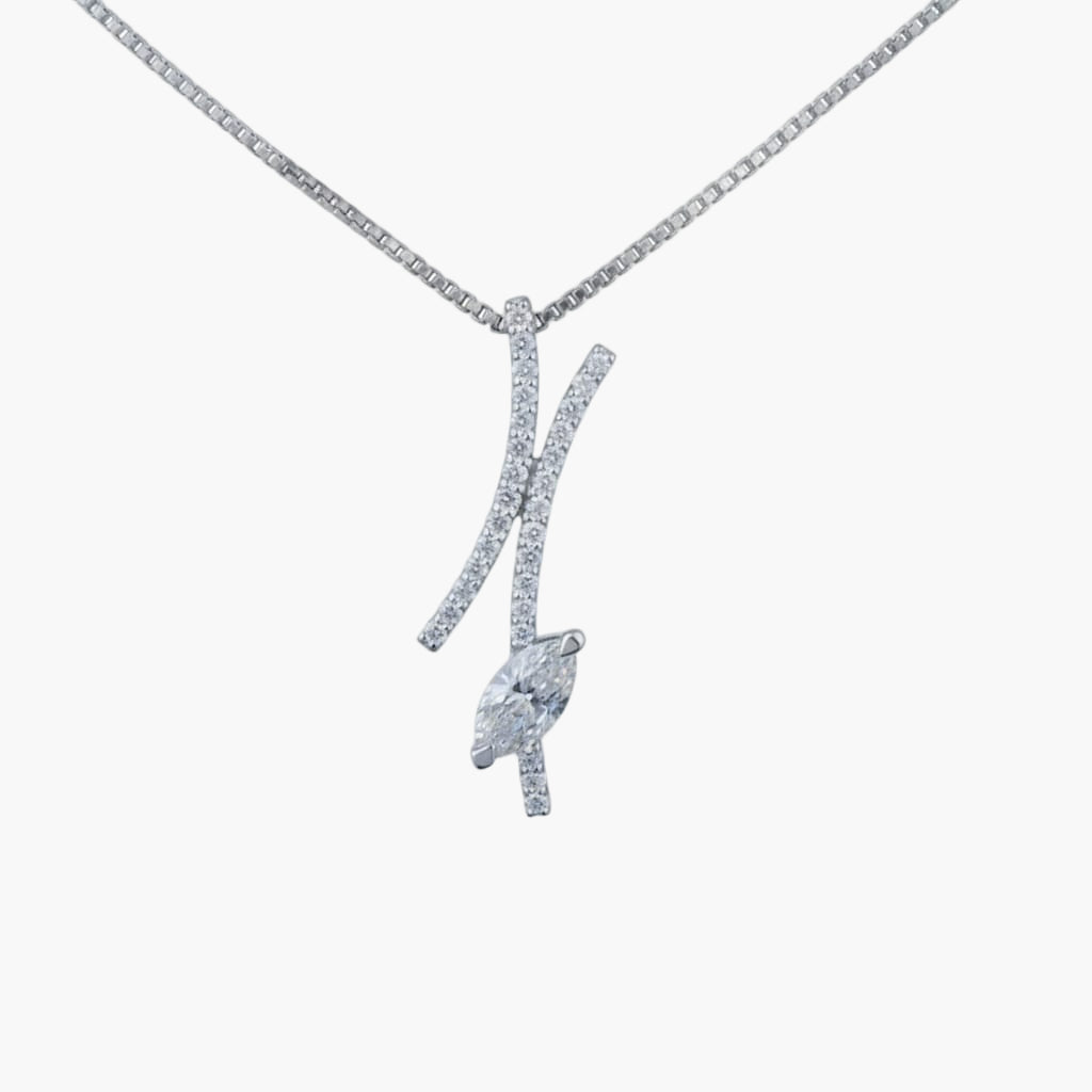 Heliora Diamond Pendant With Chain