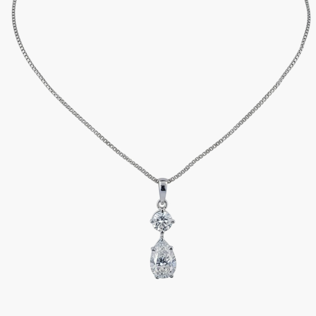 Selune Stunner Diamond Pendant