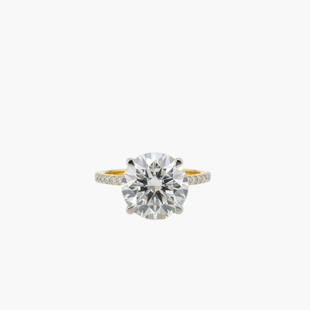 Luxe Diamond Ring