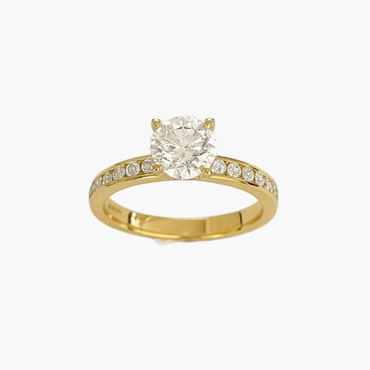 Sentimental Esseance Diamond Ring