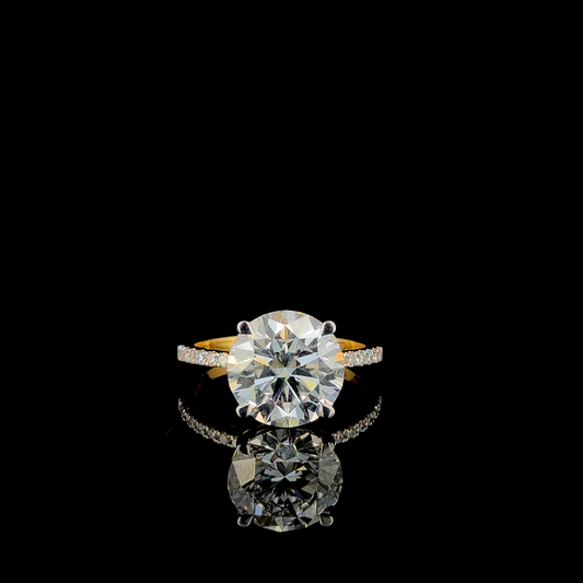 Luxe Diamond Ring