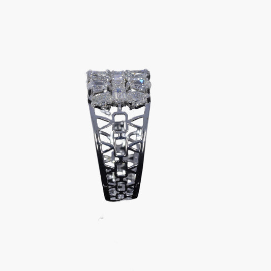 Awestruck Diamond Ring
