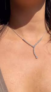Queen’s Embrace Diamond Necklace